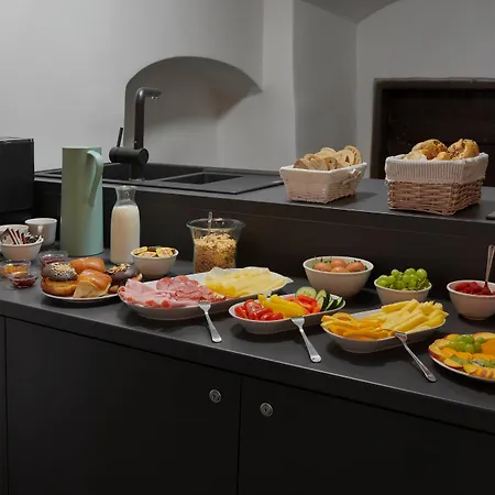 Kristian By Kh 招待所