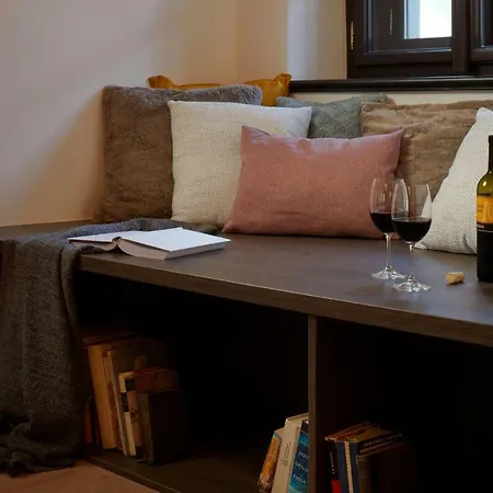 Konukevi Kristian By Kh